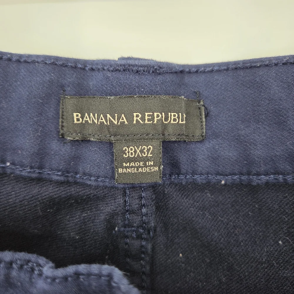 Banana Republic straight traveler Pants - navy Mens size 38x32